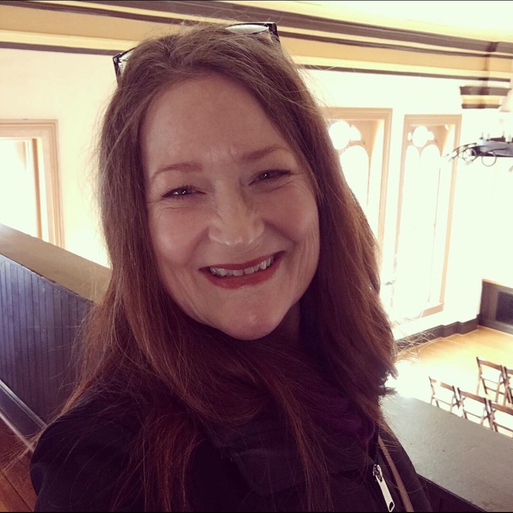 Meet your Posher, Lisa